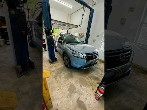 _2022 Nissan PathfinderFront brake pads, and rotors replacement and oil change