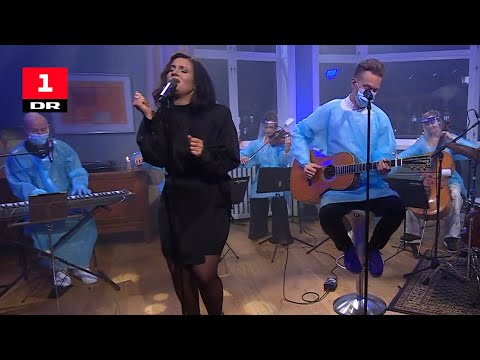 En kort en lang, en podningssang | Danmark griner | DR1