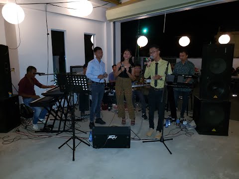 Maxsplit - Sewu Kuto Medley LIVE performance