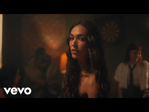 La Beba - Tóxica y Cara (Video Oficial)