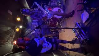 Death Valley Boogie - Death Valley Girls (live)