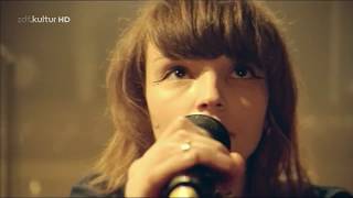 Tether CHVRCHES Live (Bauhaus/Germany)