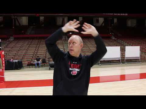 Setting Tips With Wisconsin's Lauren Carlini And Kelly Sheffield