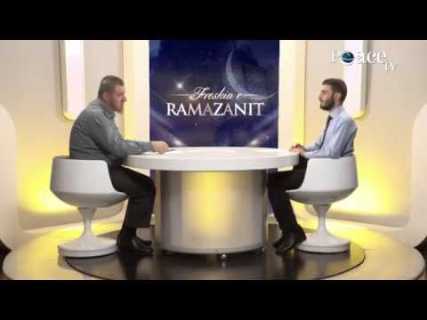 29 - Freskia e Ramazanit - Bujar Isma  me hoxhën Enis Rama