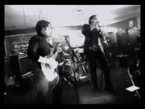 Il Fulgurante - 'Fanno I Duro' (live @ Alien Café, Olivet - 2005)