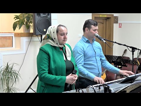 GAVRILĂ și MARIA ȘTIOP Nu ești învins cât timp credința-  30 de minute muzică creștină.