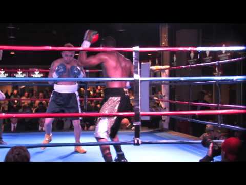 Toka Kahn Clary vs. Francisco Medel