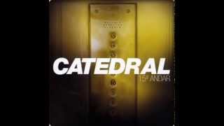 02 - Um minuto / Catedral (2002) 15º Andar