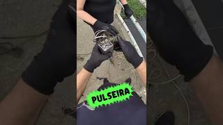 ESTRANHO jogar pulseiras novas no RIO #pesca 😕