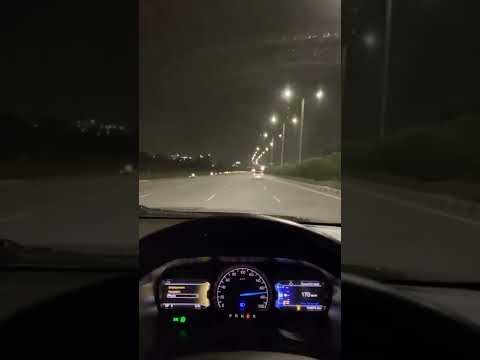 Ford endeavour 3.2L top speed (182kmph)