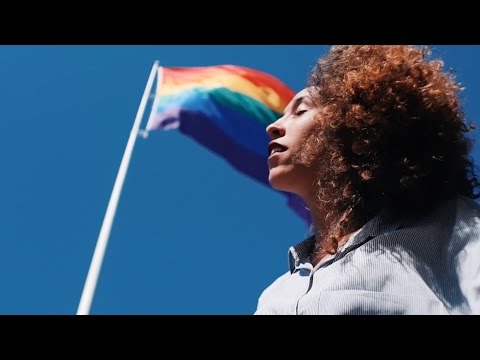 Mueveloreina - Vivas (Video)