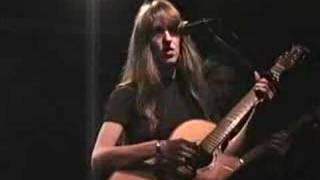 Happy Rhodes live - &quot;Here Comes The Flood&quot; (Peter Gabriel cover)