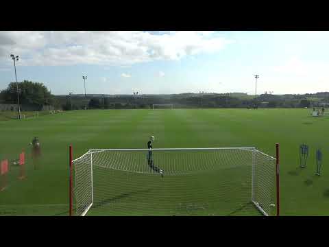 Barnsley F.C. | Goalkeeper Training | Dealing With Crosses, Long Throws & 2nd Phase Actions