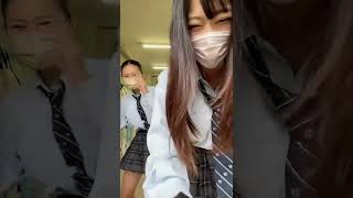 え、なんかなな足黒くない？？って動画wwww足が黒いってか膝が黒いwww#ダンス #いいね #コメント #高校三年生 #jk #18