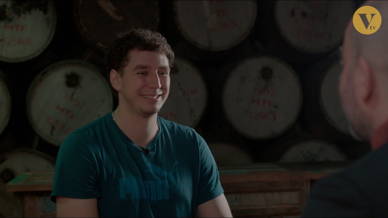 Filip Bureš: Každou noc se svojí prací za barem připravuješ na Nikka Perfect Serve