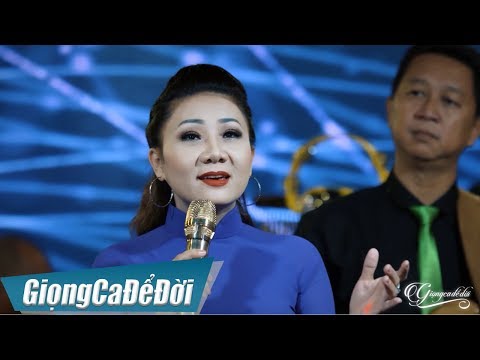Thể hiện bởi Thúy Hà