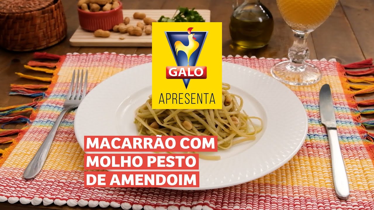 Macarrão de sêmola com molho pesto de amendoim