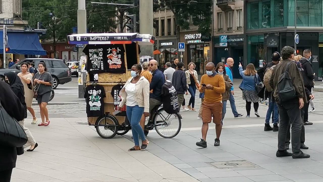 Strasbourg : He is here: Homme de Fer, place de l'homme de Fer, carrefour du tram, Alsace, Bas-Rhin