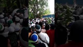 Download lagu Pemakaman Al habib tohir bin Abdullah al kaff mp3 Download lagu Pemakaman Al habib tohir bin Abdullah al kaff mp3