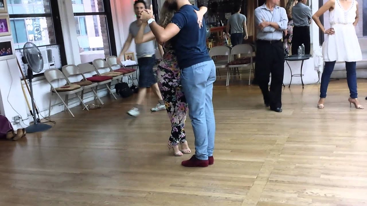 Argentine Tango: Noelia Barsi & Leonardo Sardella - Workshop Tango Salon