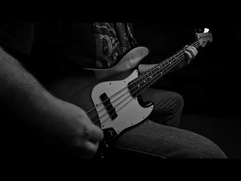 Frankie Goes To Hollywood - Two Tribes - Bass Cover