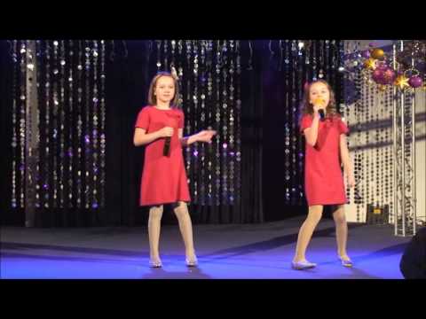 VÁNOČNÍ STROM   ( Lucie Vondráčková )