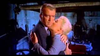 Vertigo 360 kiss scene