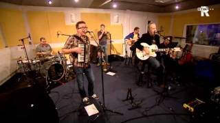 Live Uit Lloyd - Rowwen Hèze - Manne Van Staal