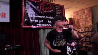 Men Without Hats - Living in China