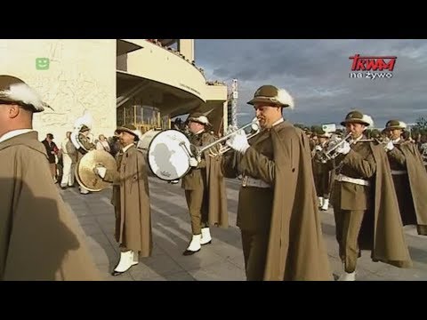 9. Dziękczynienie w Rodzinie: Musztra paradna Orkiestry Reprezentacyjnej SG z Nowego Sącza