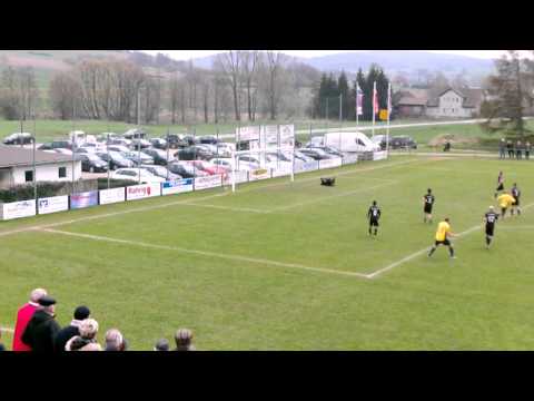 Tor Galle Müller für den TSV Lenne im Spiel gegen den VfL Dielmissen