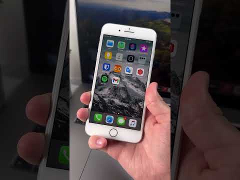 How to Get iOS 18 on iPhone 8!