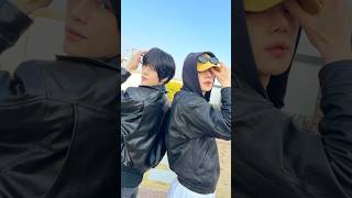 Download lagu I’ll just stick with you 🤦‍♂️ #TXT #TOMORROW_X_TOGETHER #하루에_하루만_더 #Stick_With_You mp3