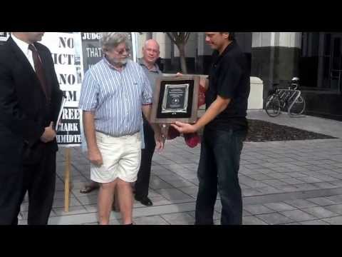 Mark Schmidter Received the Sir Thomas More Martyr for Liberty Award [Florida Liberty Project]