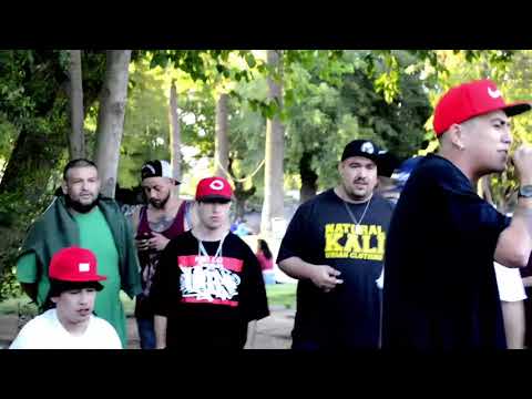 Dosexpresiones a.k.a DoseCrowFam en vivo  MaipúKings (2)