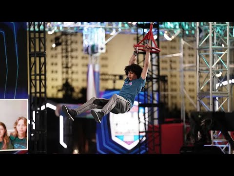 Josiah Pippel at the Vegas Finals: Stage 1 - American Ninja Warrior 2021 (FF)