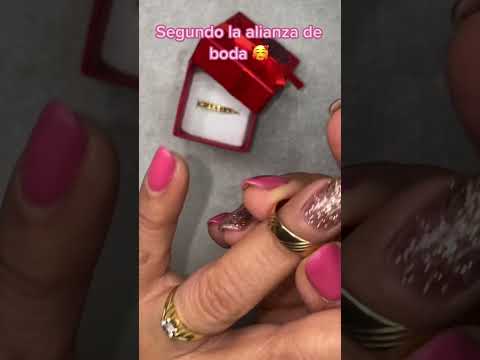 El origen de la tradición de dar anillos en el matrimonio.