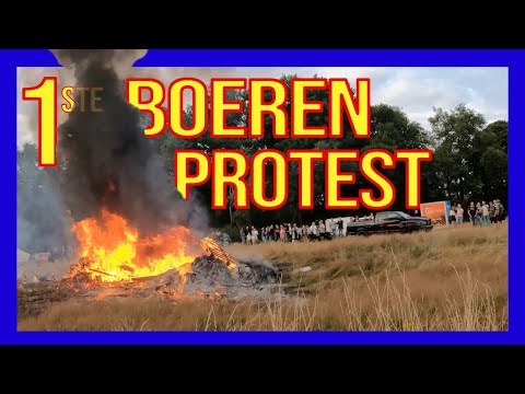 Farmers protest - VOLUNTEERS DUTCH FIREFIGHTERS -