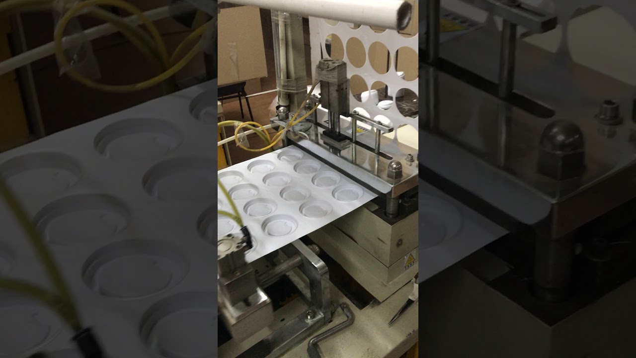 Производство крышек для горячего питья