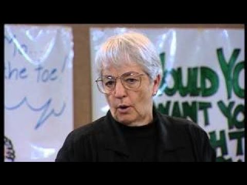 Mickey Blue Eyes - Trailer