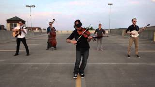 The Infamous Stringdusters - Don&#39;t Mean Nothin&#39; [OFFICIAL MUSIC VIDEO]