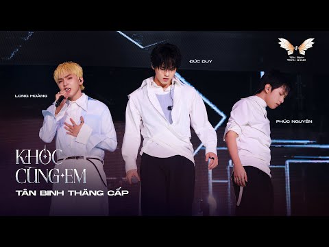 KHÓC CÙNG EM