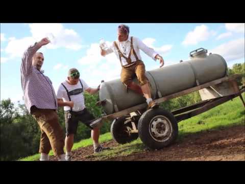 Die Spassrebellen feat.  Dünsberg Buam -  A Rindvieh mag koa Bier (Offizieles Video)