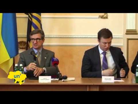Donetsk Oblast Governor Serhiy Taruta: 'Donetsk People's Republic does not exist'
