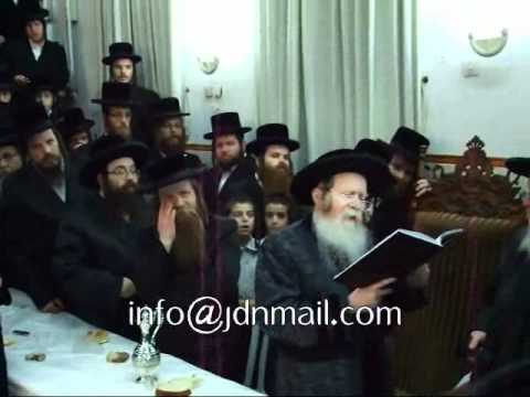 Kretchnif Rebbe Commemorating His Father's Yahrtzeit - Tamuz 5771
