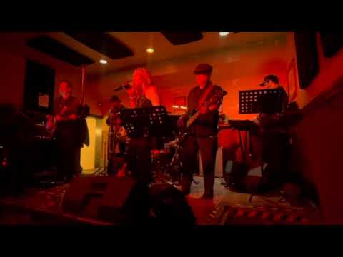 Promotional video thumbnail 1 for Super Groove Dance Party Band