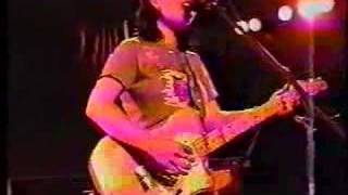 Throwing Muses - Bea (live, 1997)