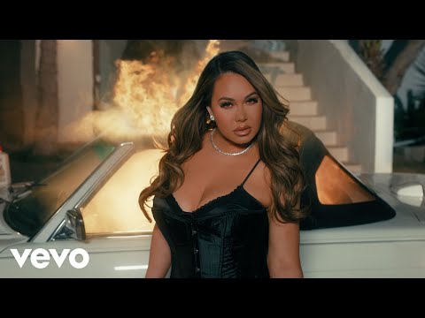 Chiquis - El Honor
