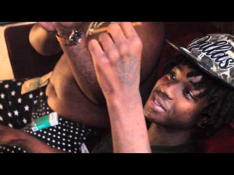 King Queezy Ft. Big Zoe & Strap - "Never Seen It C