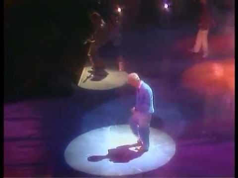David Bowie- Let's Dance [Serious Moonlight Tour]
